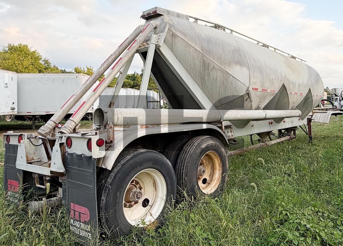 Used 1985 Fuehauf Aluminum Cement Tanker Trailer