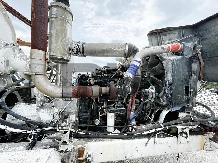 Used 2005 Terex/Advance Front Discharge Mixer Truck