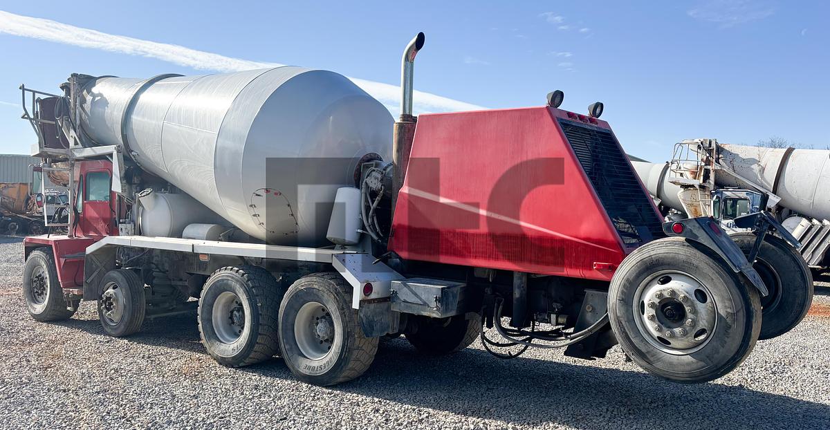Used 2003 Oshkosh Model S-2164 Front Discharge Concrete Mixer Truck