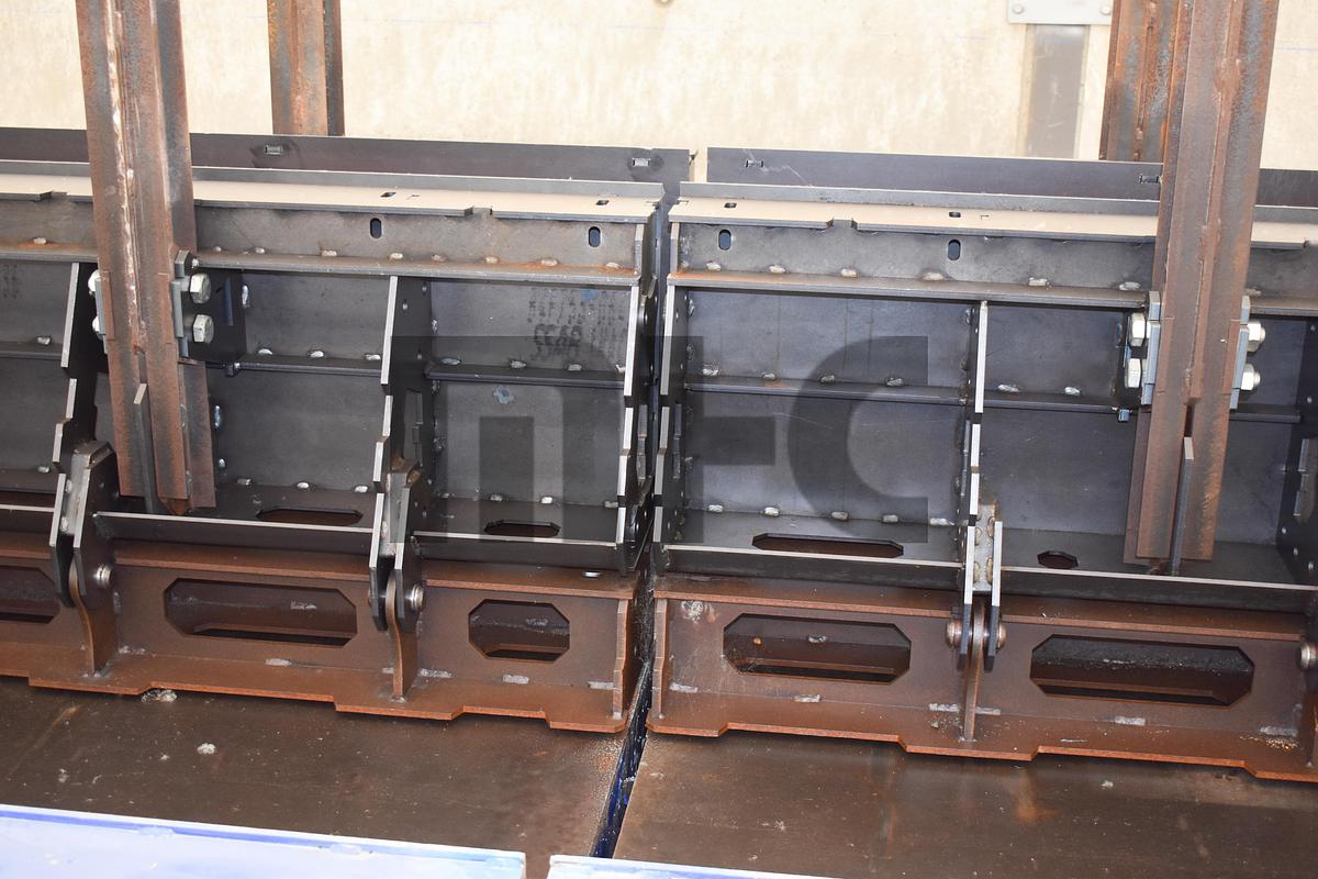 Used 2025  Adjustable SS Precast Concrete Beam Form