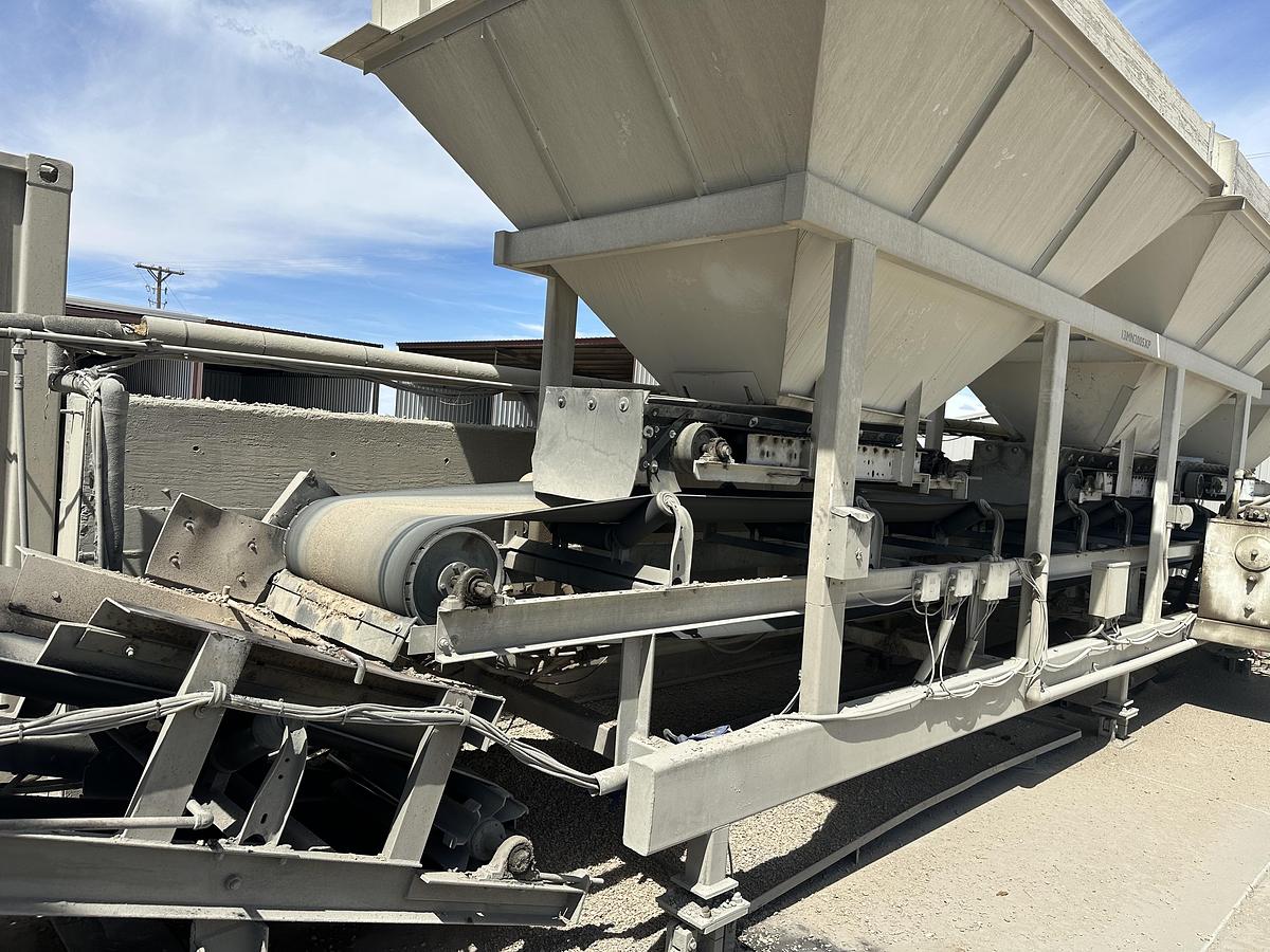 Used 3 Compartment 10 Yard Concrete Batch Plant