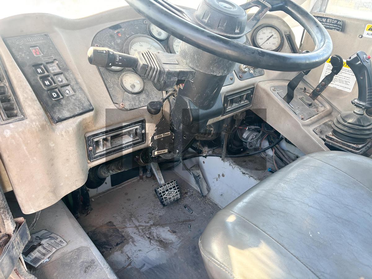 Used 2003 Oshkosh Model S-2164 Front Discharge Concrete Mixer Truck