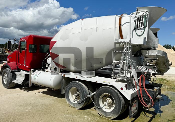 Used 2007-2008 KW Rear Discharge Concrete Mixer Trucks (6 Each)