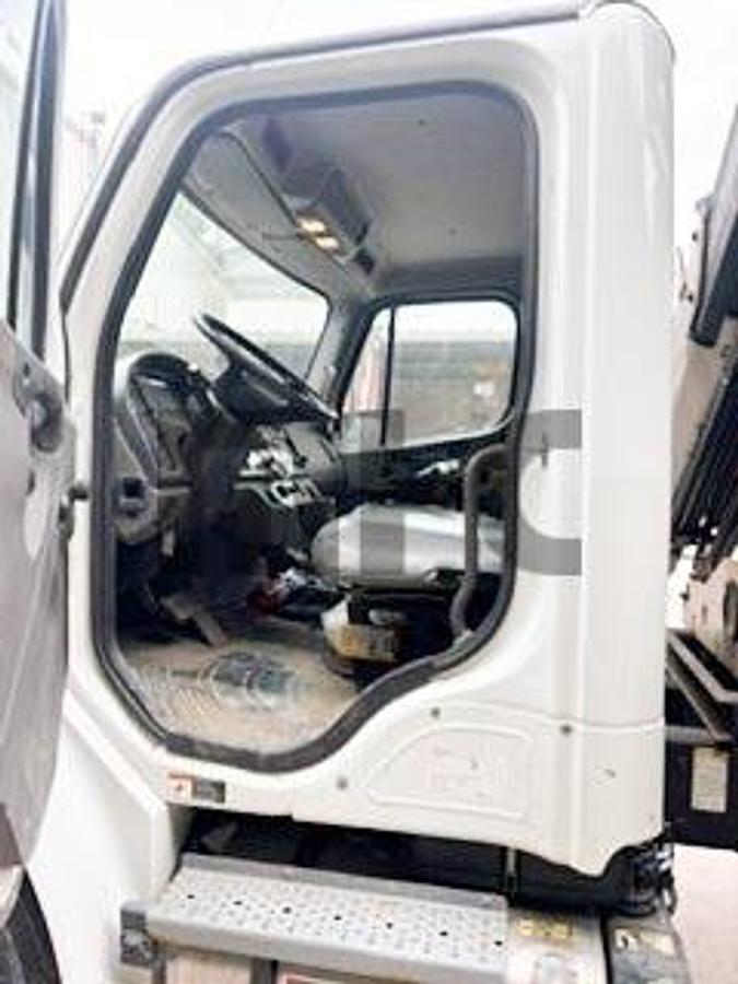 Used 2014 Freightliner Knuckle Boom Truck