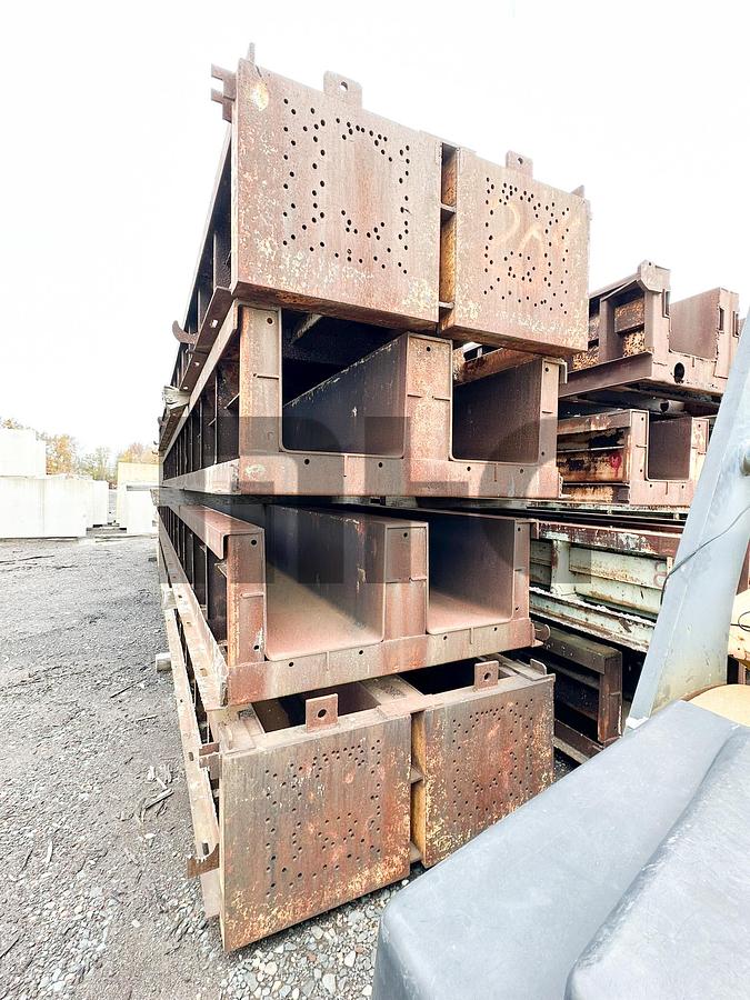 Used 16", 18", 20" and 30" Precast/Prestress Concrete Pile Forms