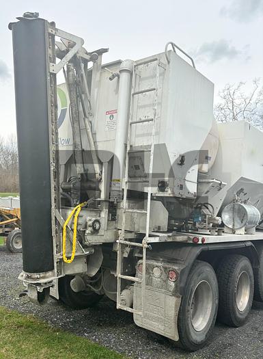 Used 2021 Zimmerman / International Volumetric Mixer Truck
