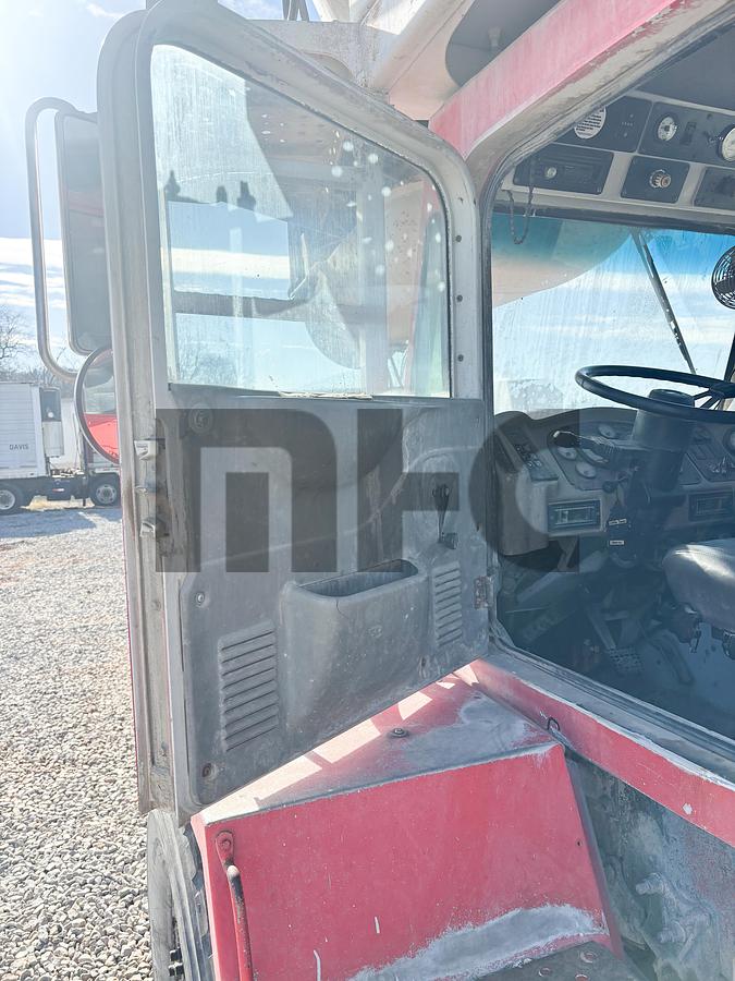 Used 2003 Oshkosh Model S-2164 Front Discharge Concrete Mixer Truck