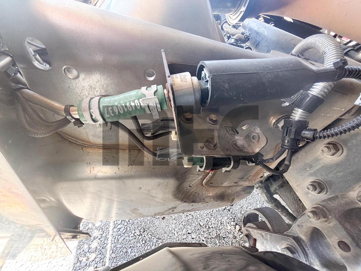 Used 2017 Freightliner Heavy Spec Yard Spotter