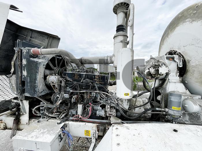 Used 2005 Terex/Advance Front Discharge Mixer Truck