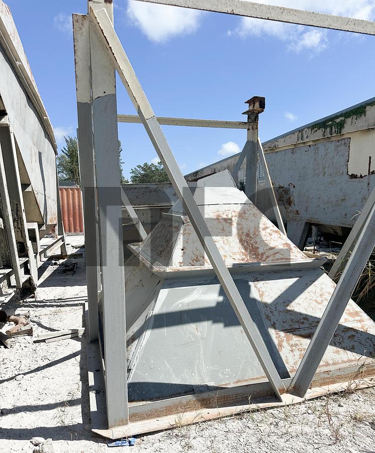 Used Stephens 4 Compartment Portable Concrete Batch Plant