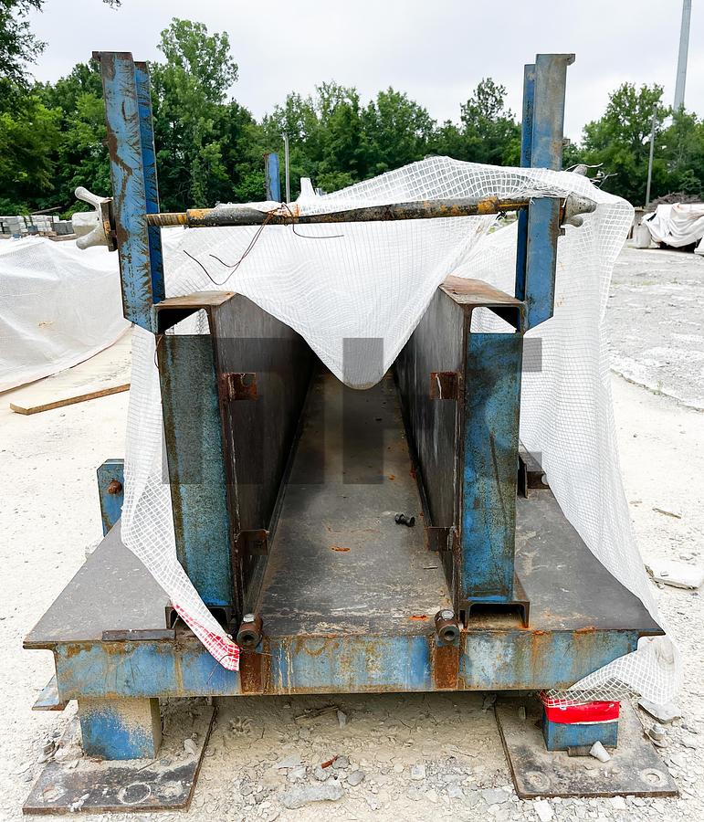 Used Precast Concrete Beam Forms, Precast Column Forms, & Precast Corner Forms