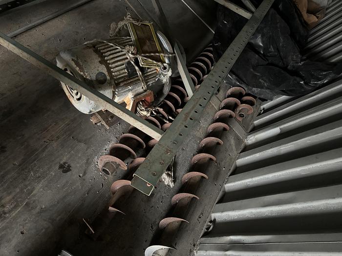 Used 90 Ton Silo with Auger
