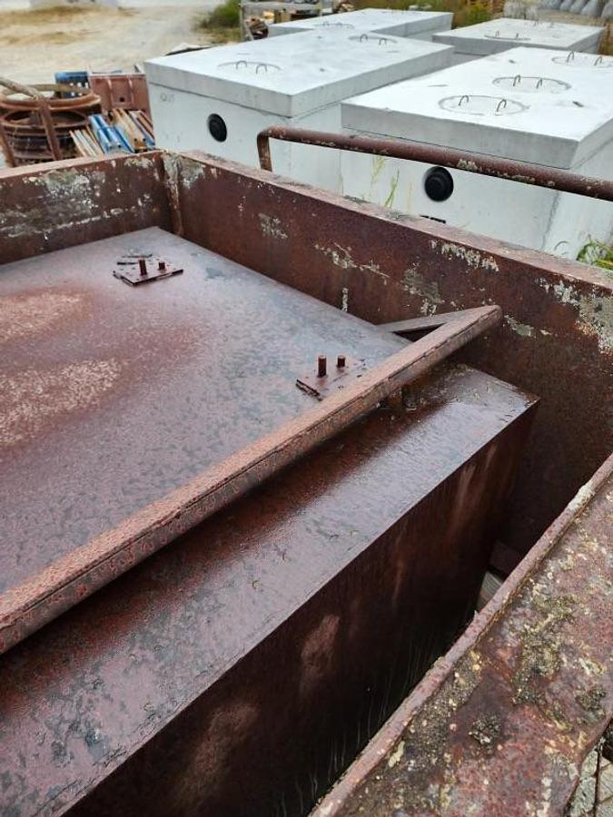 Used 4'X 6' Precast Concrete Utility Box Form