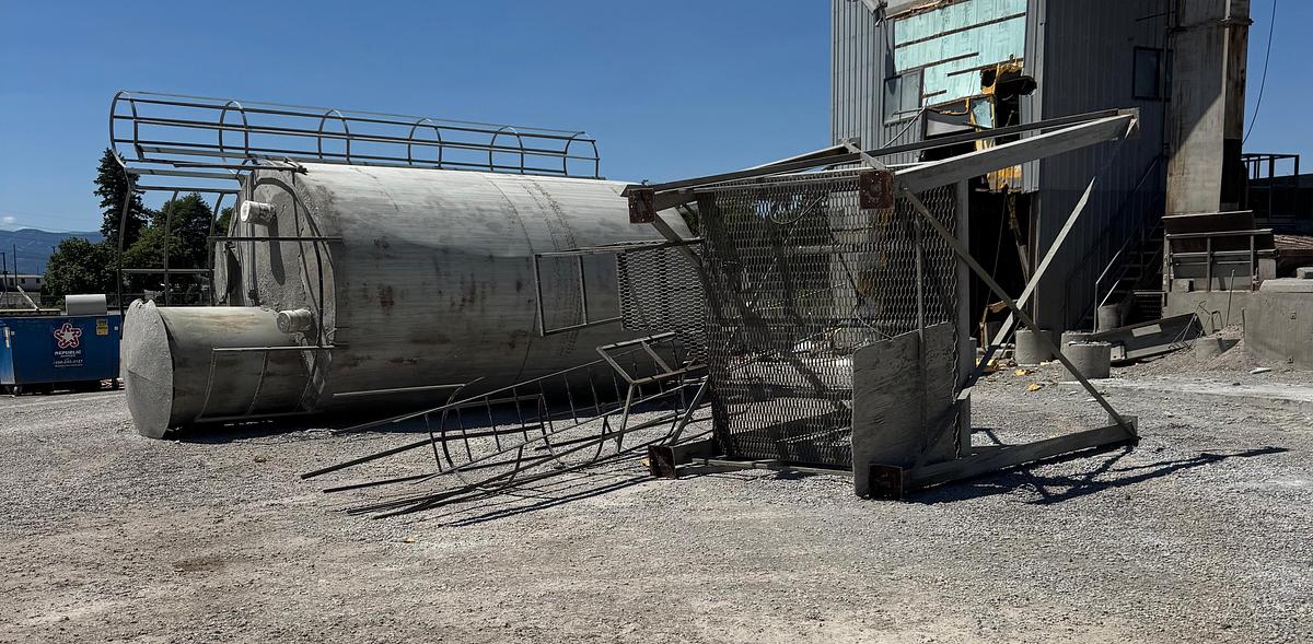 Used 45 Ton Cement Silo with Auger and Stand