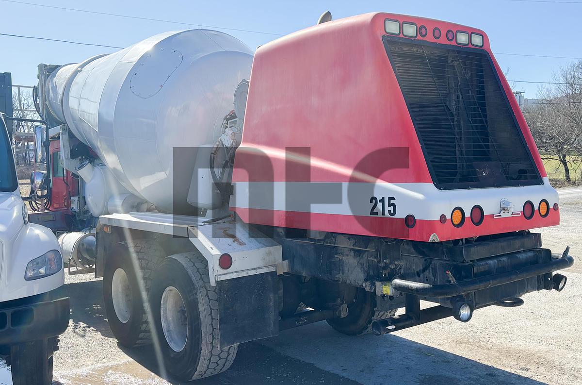 Used 2007 Oshkosh S-2346 6x6 Front Discharge Concrete Mixer Truck