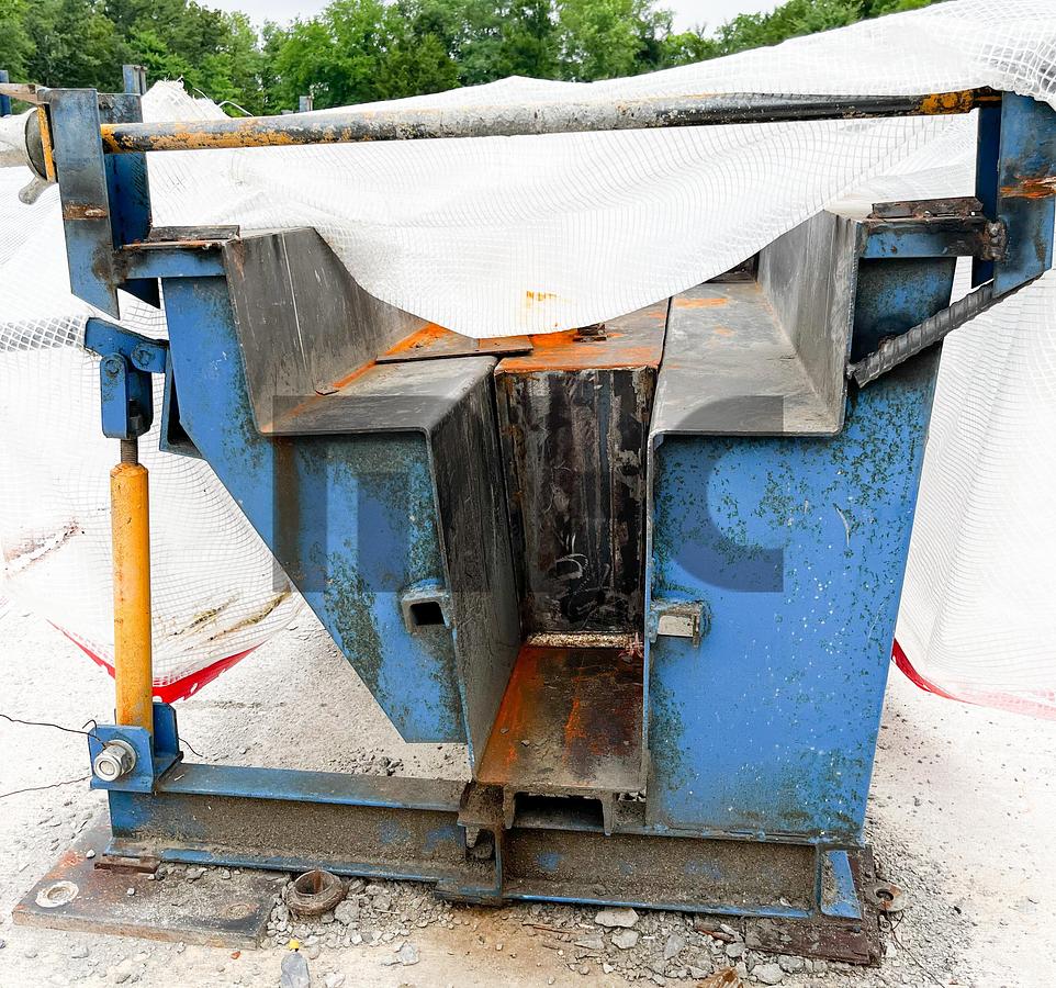 Used Precast Concrete Beam Forms, Precast Column Forms, & Precast Corner Forms