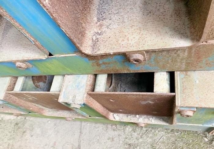 Used 2009 Hamilton 12" Self-Stressing Quad Line Pile Form