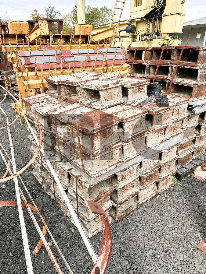 Used 16", 18", 20" and 30" Precast/Prestress Concrete Pile Forms
