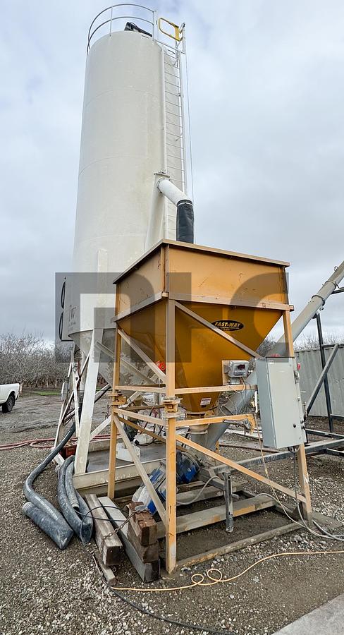 Used 2024 Montana Tank Works 350 Barrel Round Portable Cement Silo