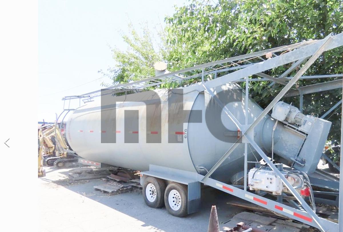 Belgrade 350 Barrel Round Portable (RP) Cement Silo