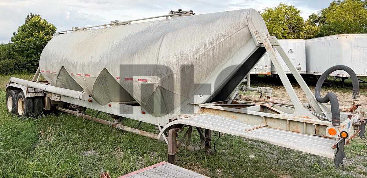 Used 1985 Fuehauf Aluminum Cement Tanker Trailer