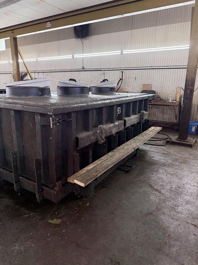 Used Various Precast Concrete Septic Tank Forms (2500 gal, 1600 gal, 1500 gal, & 1000 gal)