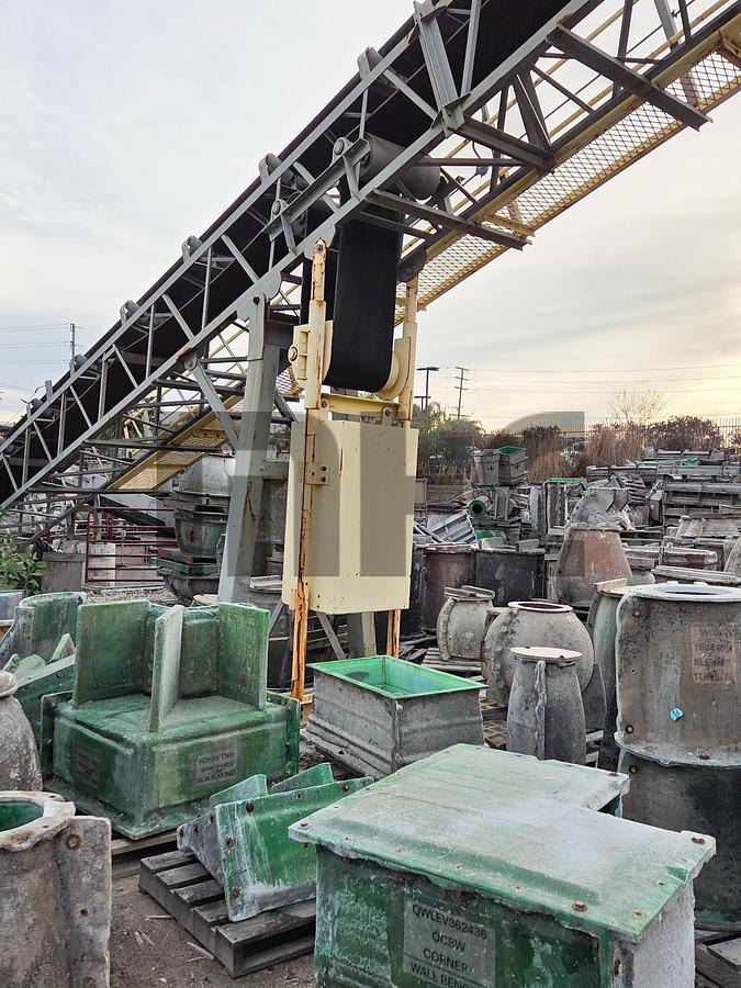 Used 2005 Turmac 4 Compartment Precast Concrete Batch Plant w/Haarup Mixer