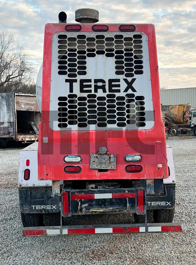 Used 2006 TEREX FD3000 6X6 Front Discharge Concrete Mixer Truck