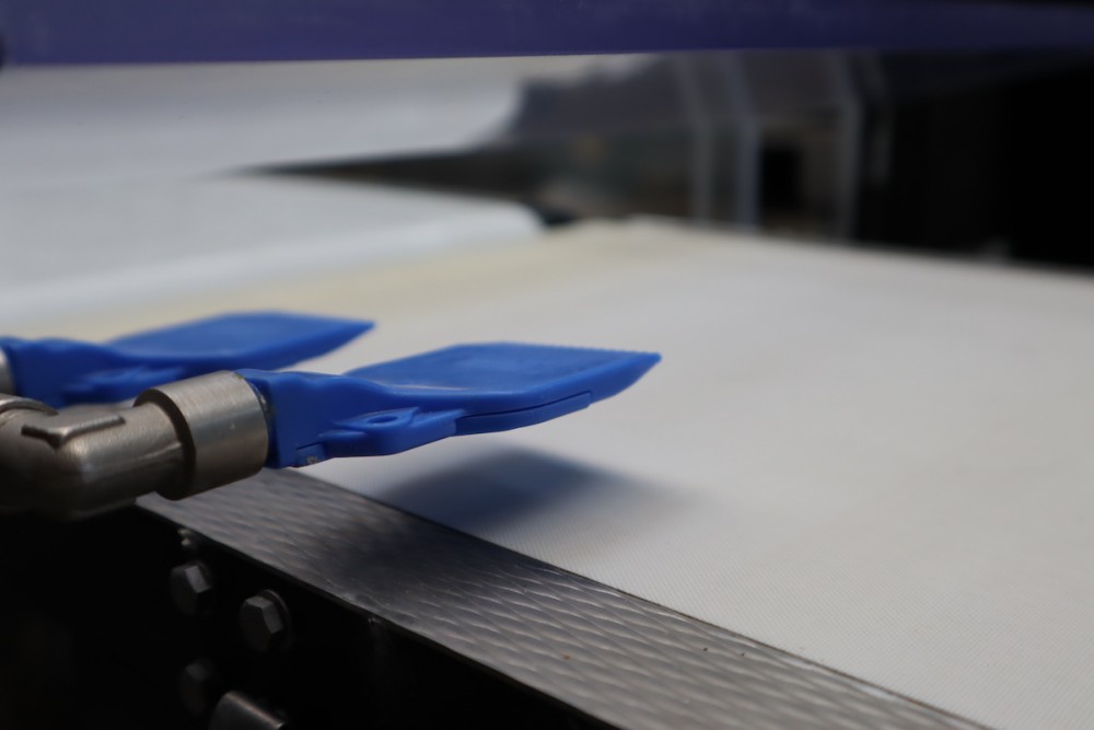 Used Mettler-Toledo Safeline checkweigher