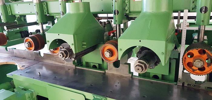 Used Gubisch 4 side moulding automat BS 230/4, 7 heads, year 1989