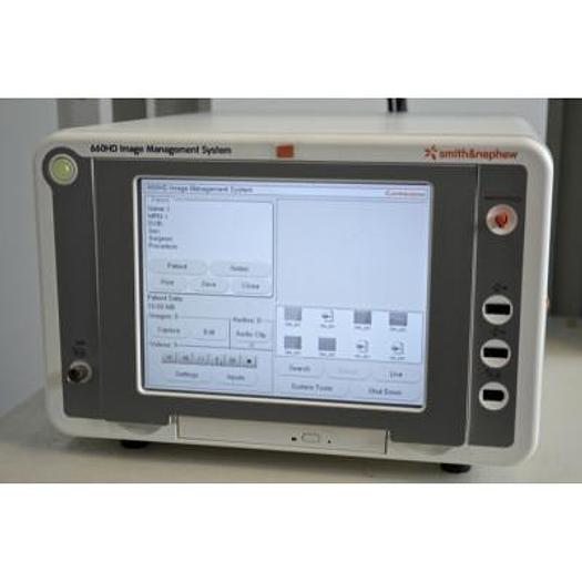 D'occasion COLONNE DE COELIOCHIRURGIE SMITH ET NEPHEW AVEC MONITEUR ÉCRAN PLAT SONY, CAMÉRA 3CCD SMITH ET NEPHEW MODELE 460 P