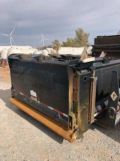 Used 14' Kybato AR-500 Gravel Box & Hoist