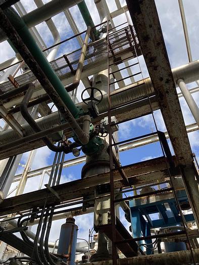 Used Used Perry 1323 sq. ft. 304 stainless steel shell and tube heat exchanger