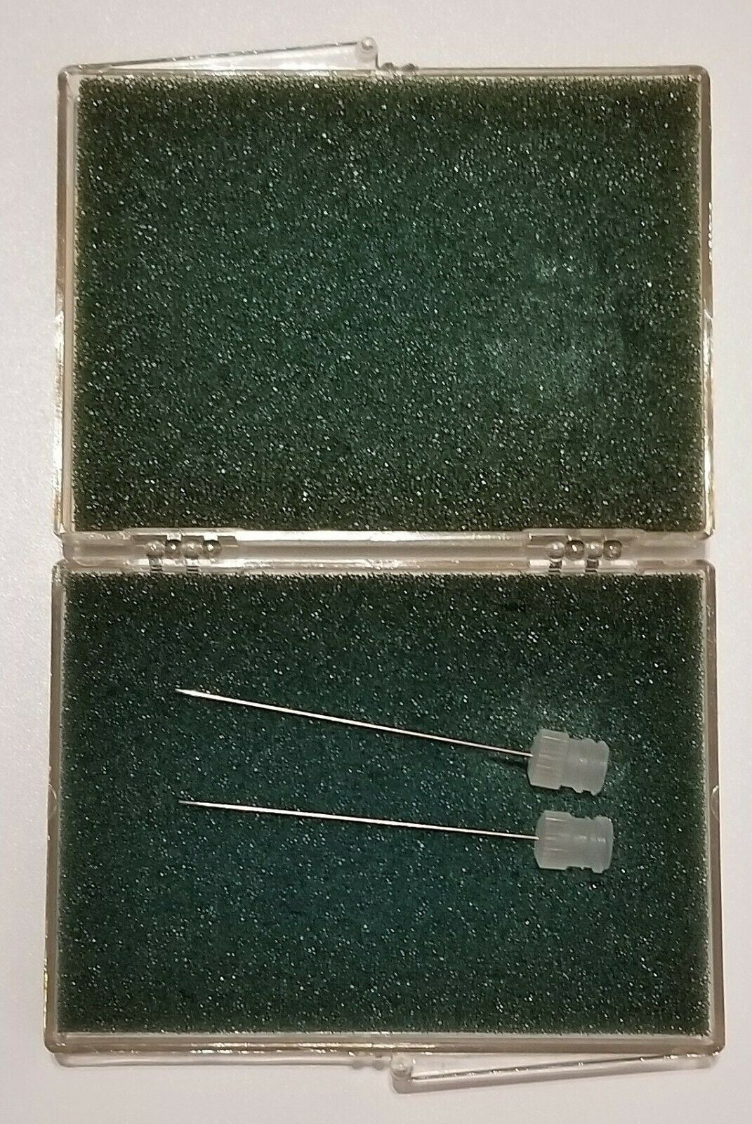 New open box ChromSpec H90122S3 PT3 Injection Needle - 2"L (Pack of 2)