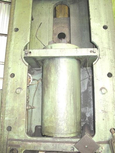 Used Press Trimming KB9534