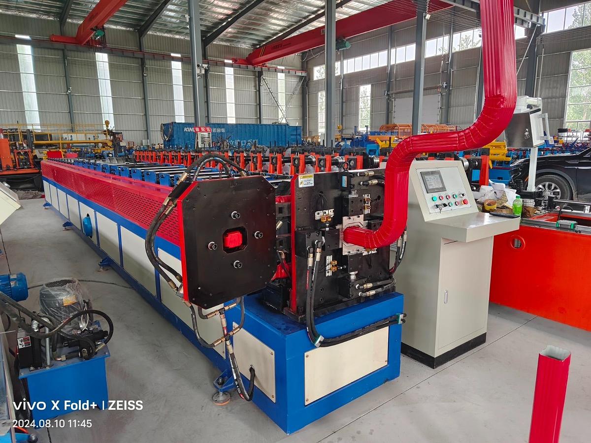 Used Downspout Rolling Line – Downspout