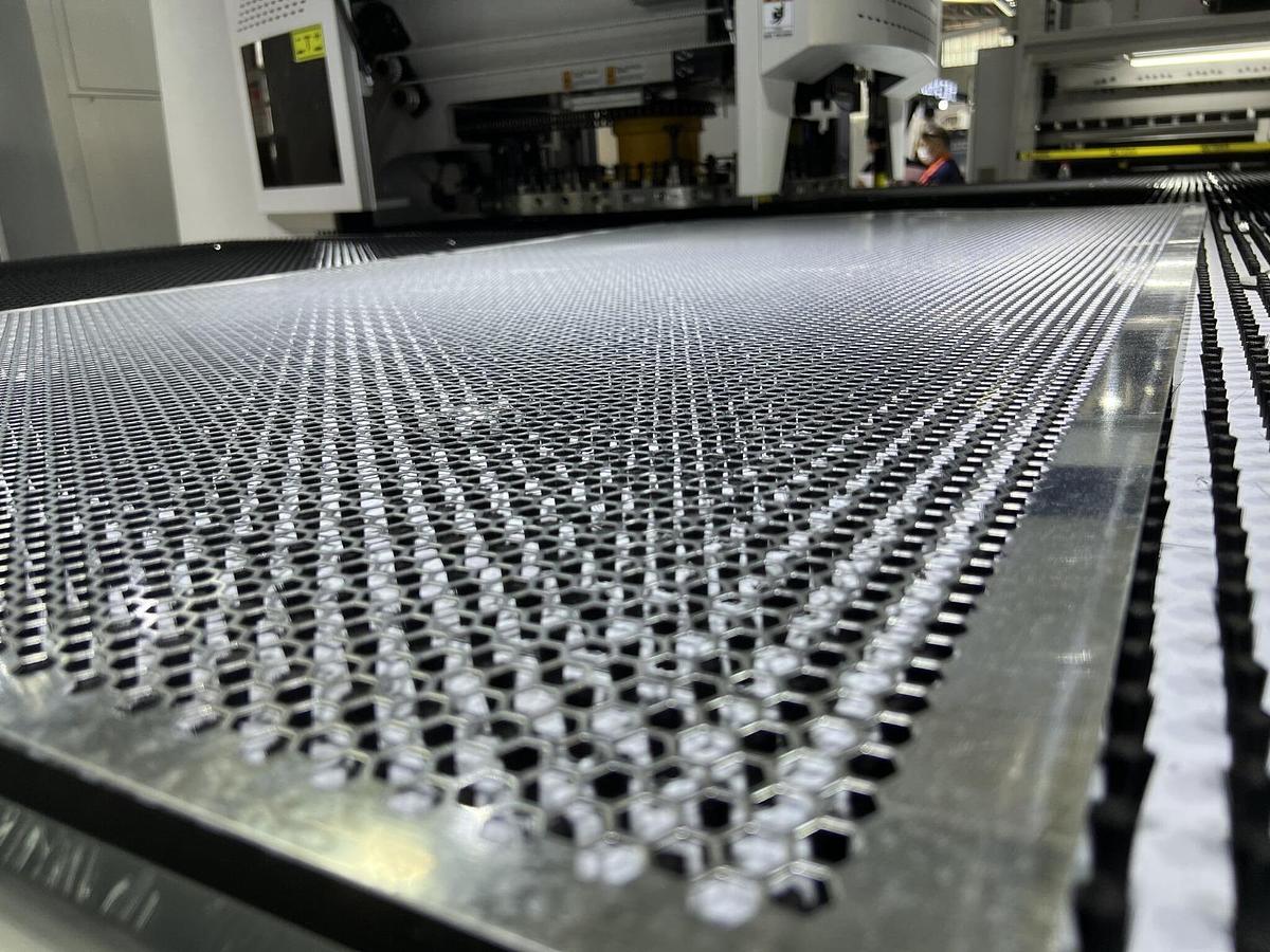 Fiber Laser 3015 – Sheet Metal & Tubing