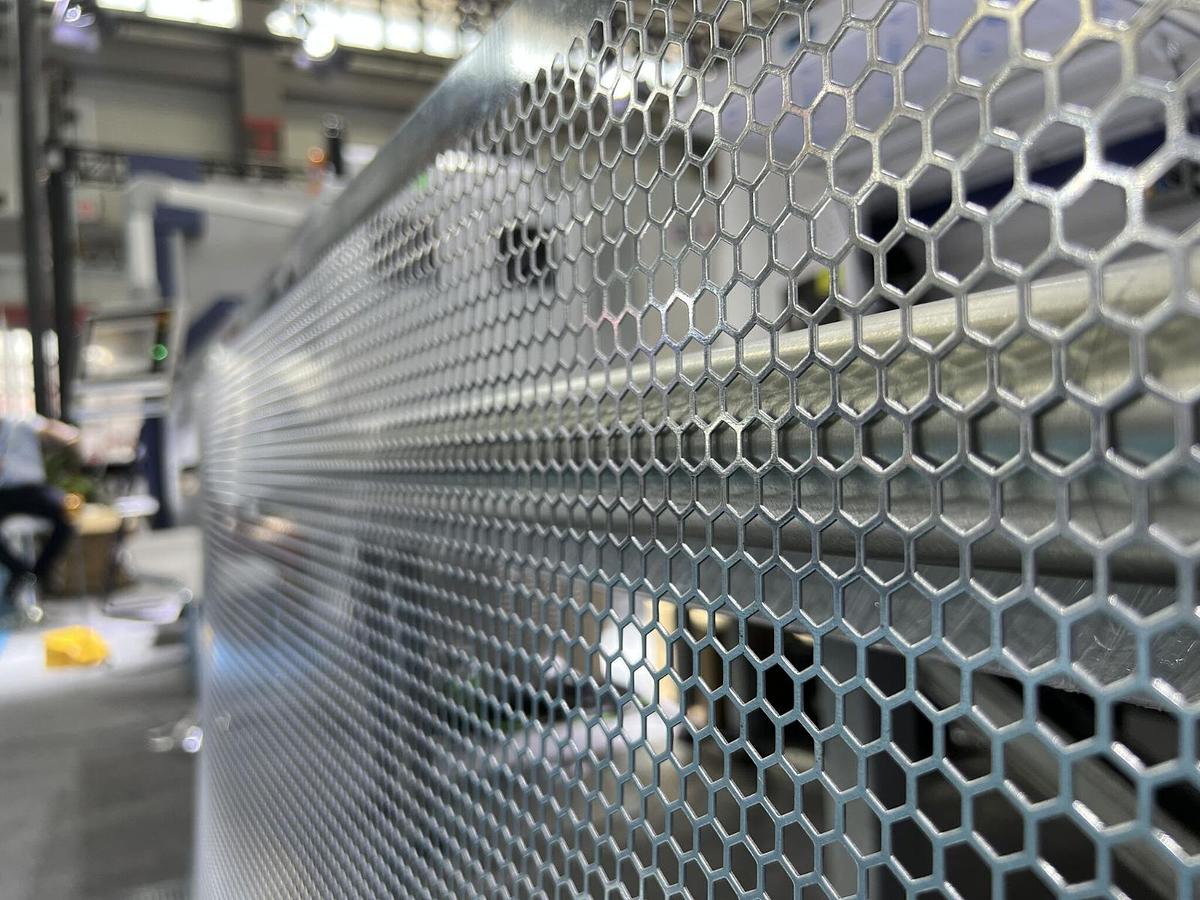 Fiber Laser 3015 – Sheet Metal & Tubing