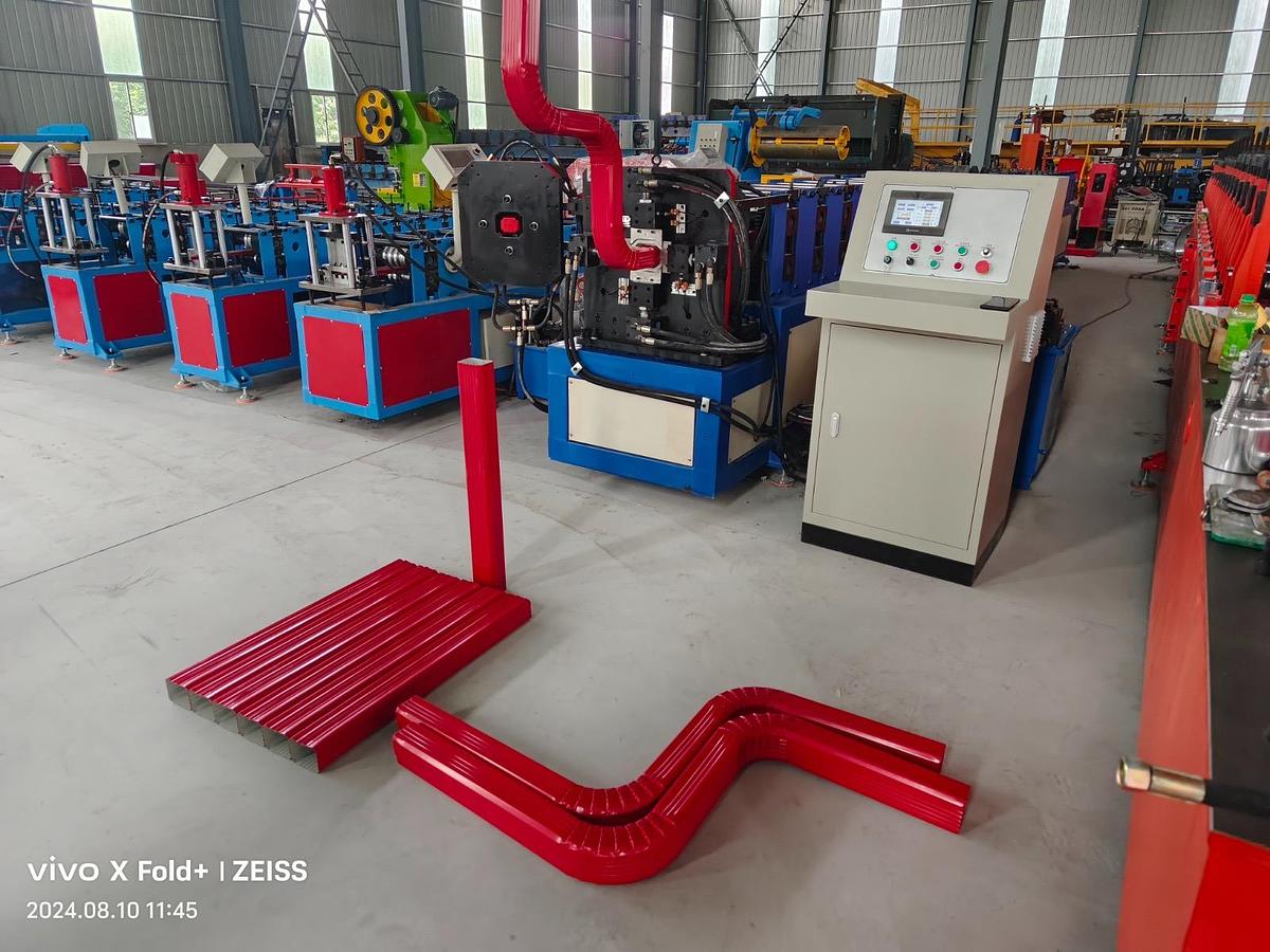Used Downspout Rolling Line – Downspout