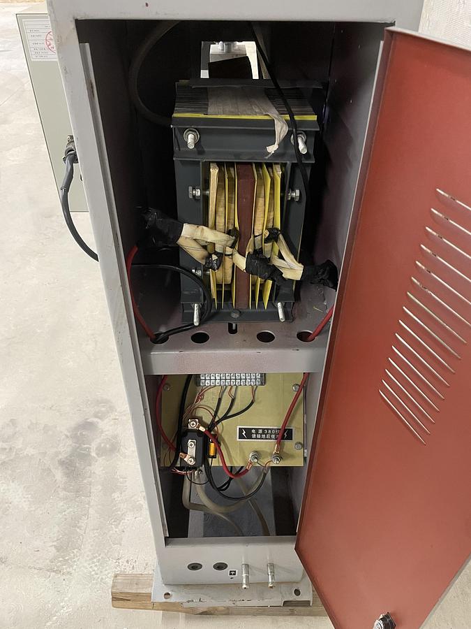 Spot welder