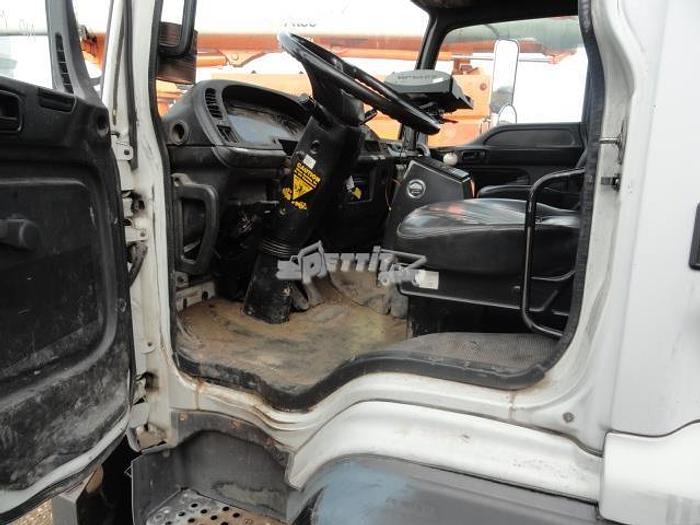 Used 2000 GMC T7500