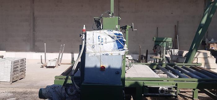 Usato BOCCIARDATRICE ROTOBOCCIARDATRICE PER LASTRE MARCA PARMA MACCHINE