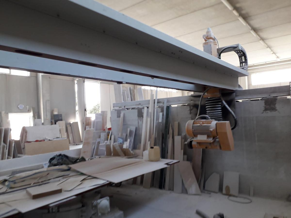 Usato FRESA A PONTE USATA BISSO AUTOMATICA 