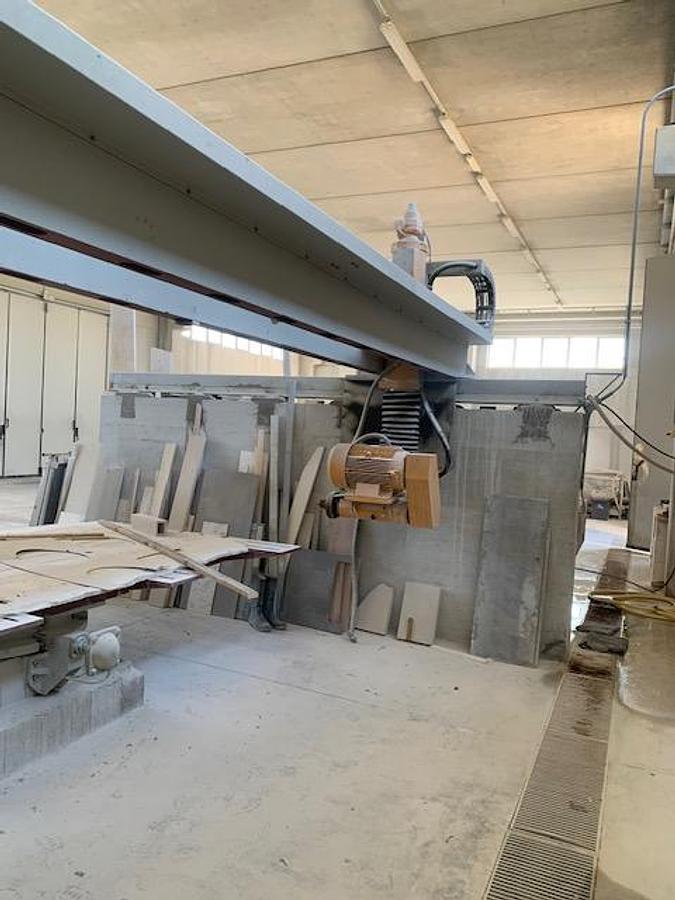 Usato FRESA A PONTE USATA BISSO AUTOMATICA 