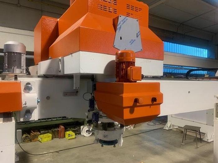 Usato 2005 MONLEVI MERIS BERGAMO  M3