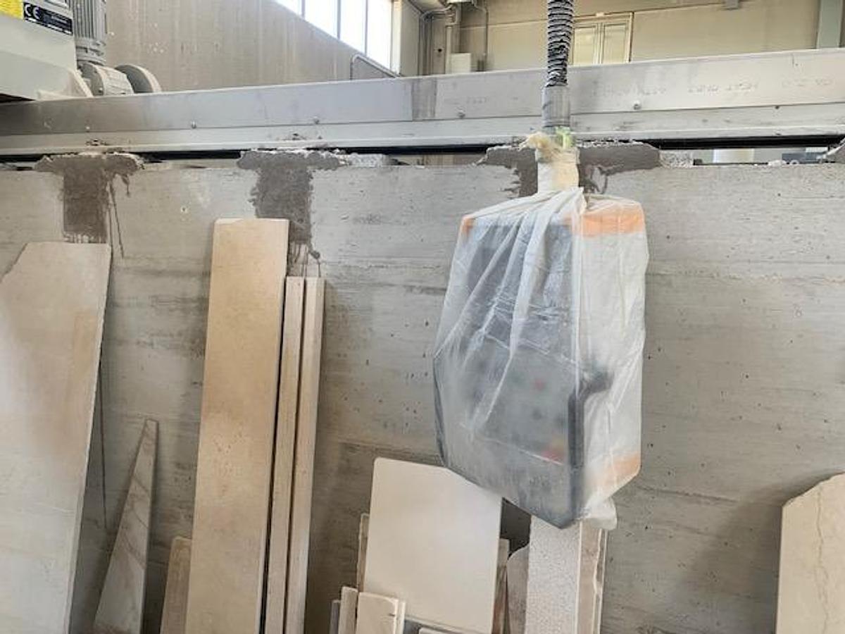 Usato FRESA A PONTE USATA BISSO AUTOMATICA 