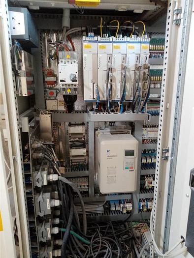 Used CNC OMAG MILL 3 USATO CNC 3 ASSI OMAG USATO