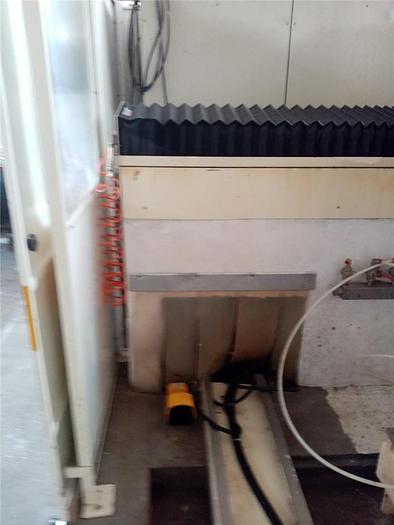 Used CNC OMAG MILL 3 USATO CNC 3 ASSI OMAG USATO