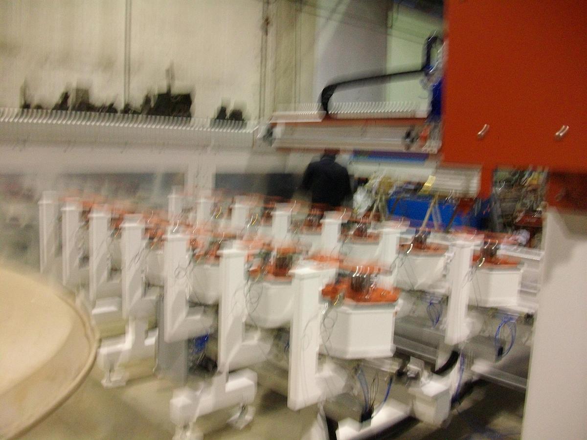 Usato LUCIDATRICE USATA SPINNAKER CAMBIO UTENSILI AUTOMATICO -POLISHING MAACHINE MONOBLOCK