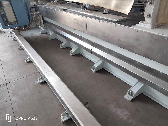 Usato COMANDULLY SPEEDY SYTEM CON CAMBIO UTENSILI AUTOMATICO REVISIONATA 